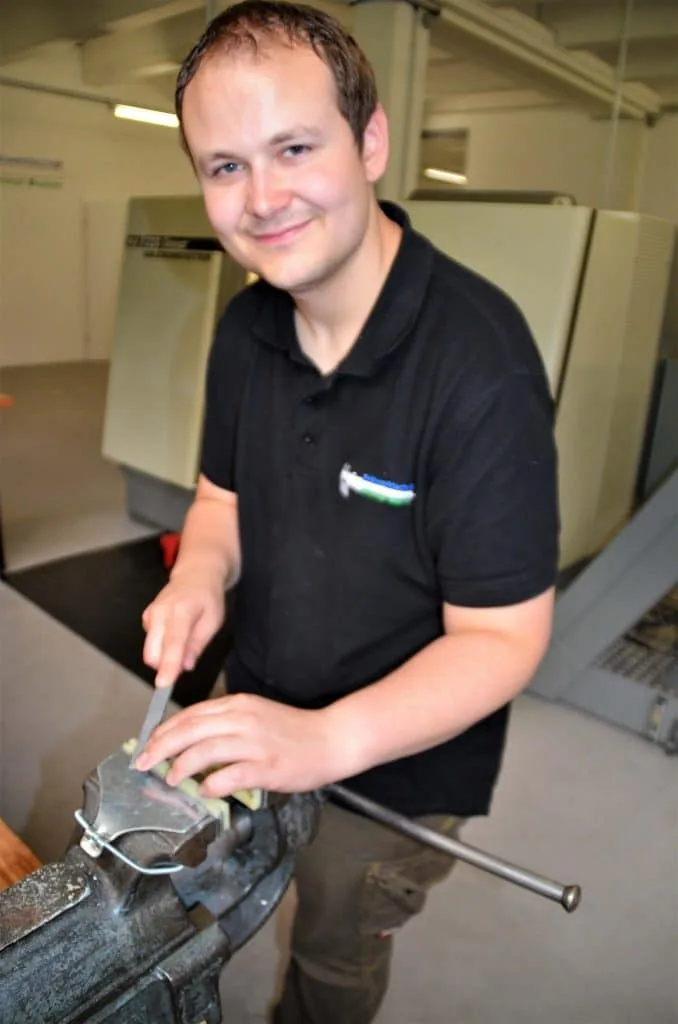 Christoph Daubner an der Werkbank
